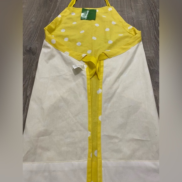 Kate Spade Apron Yellow White Dot Kitchen Measurements on back - Picture 10 of 12
